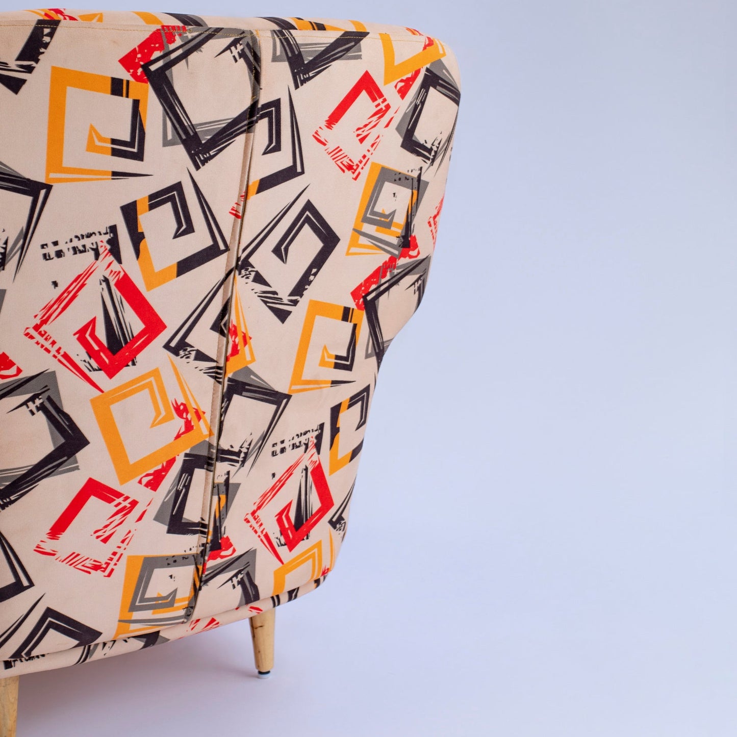 Lykke Lounge – Scandinavian Ease in Playful Beige